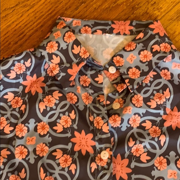 Pretty patterned work blouse - Picture 3 of 4